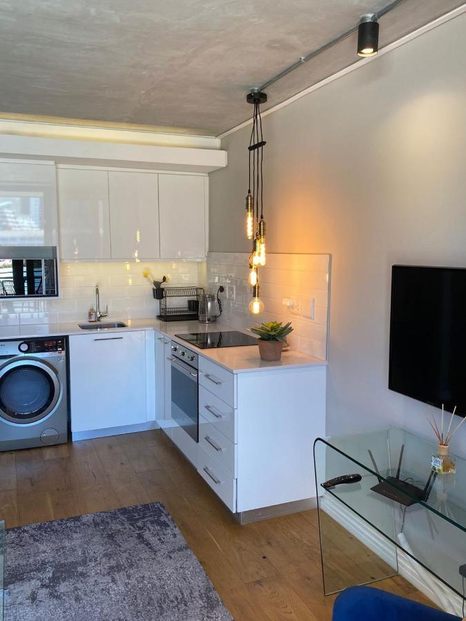 Modern Apartment In The Docklands, De Waterkant, Cape Town Stunning Views, Gorgeous Pool Deck Kültér fotó